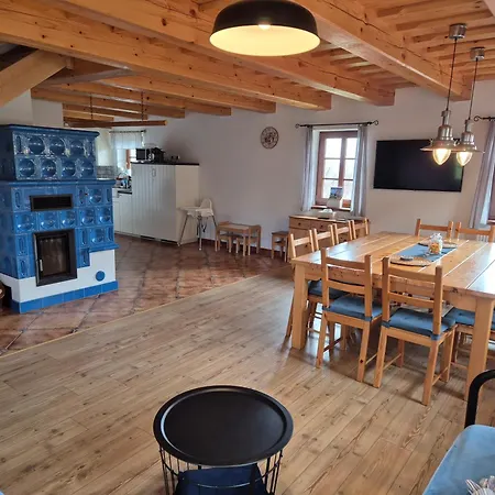 Abj A Ve Stodole Abj Kralicak Apartmán *